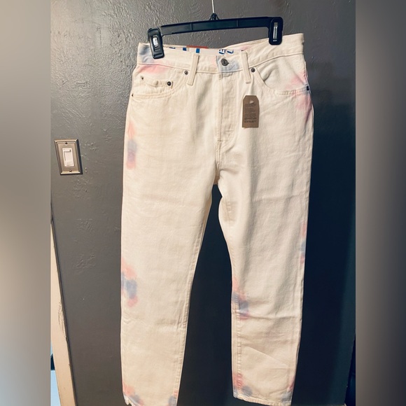 NWT Original Levi’s 501 Jeans Straight Leg Button Fly White Size 28x30 - Picture 1 of 12
